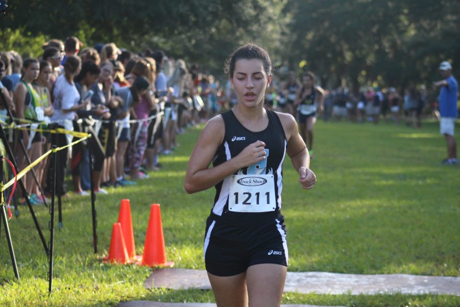Junior Maria Puccio Ball finishes 37th at Seminole State and 4th for the girls varsity team on Saturday Sept. 17. 