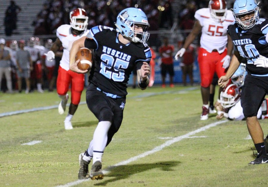 Wingback D.J. McCunney rushed for 38 yards on 9 carries in the varsity teams 31-15 Homecoming victory over Edgewater.