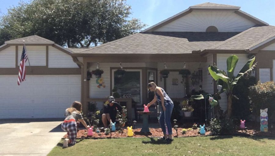 Junior Samantha Worsham and her family always decorate their yard for every holiday. Despite the quarantine effect, Worsham and her family continue to set up inflatable bunnies for Easter.