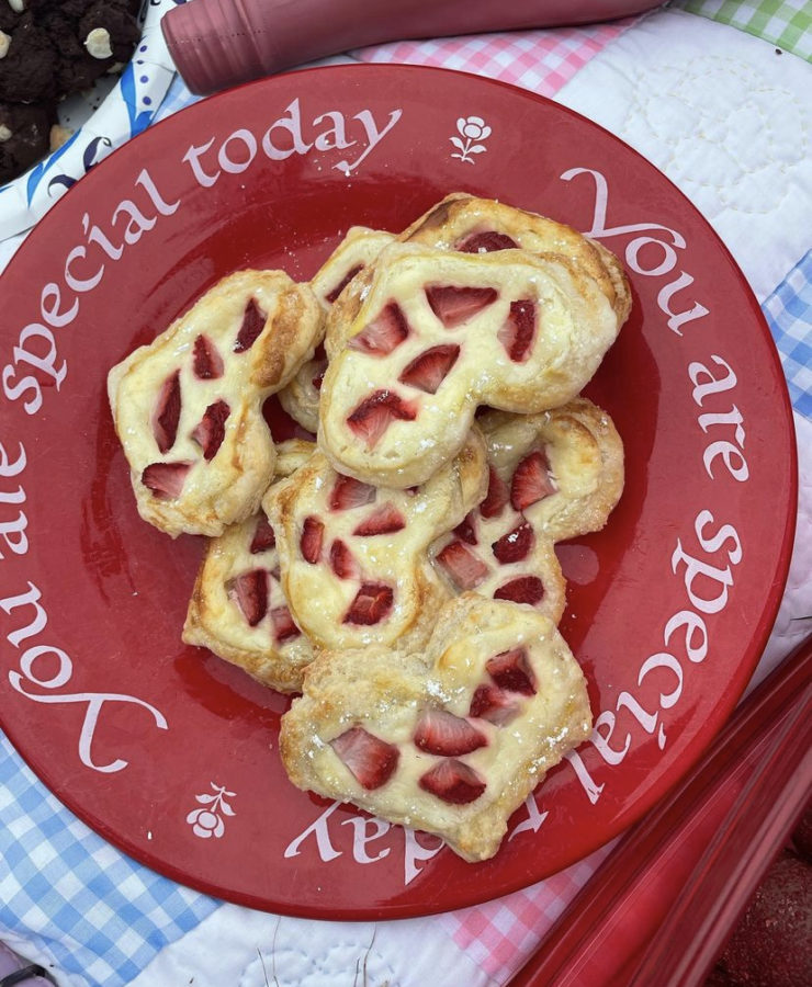 One of the snacks Nguyen and Register brought to Oviedo on the park were heart shaped cookies with strawberries inside of them.