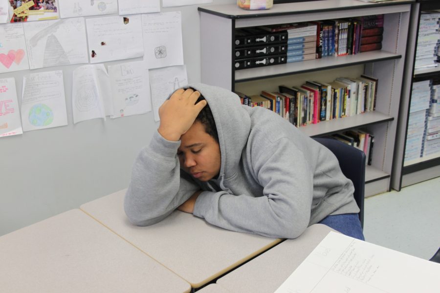 Sophomore+Donovan+Doricent+takes+a+nap+during+English+class.+Some+students+tend+to+take+naps+during+school+to+prevent+losing+time+after+school.