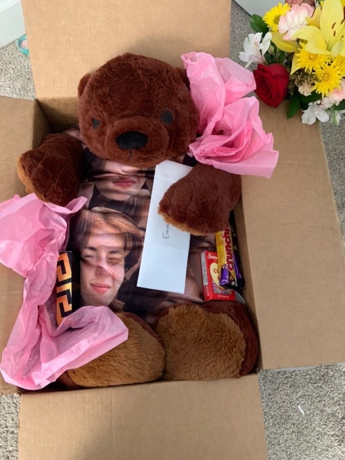 Caamano sent a package holding a teddy bear and candies to her boyfriend. They noth got a package and made gingerbread houses.