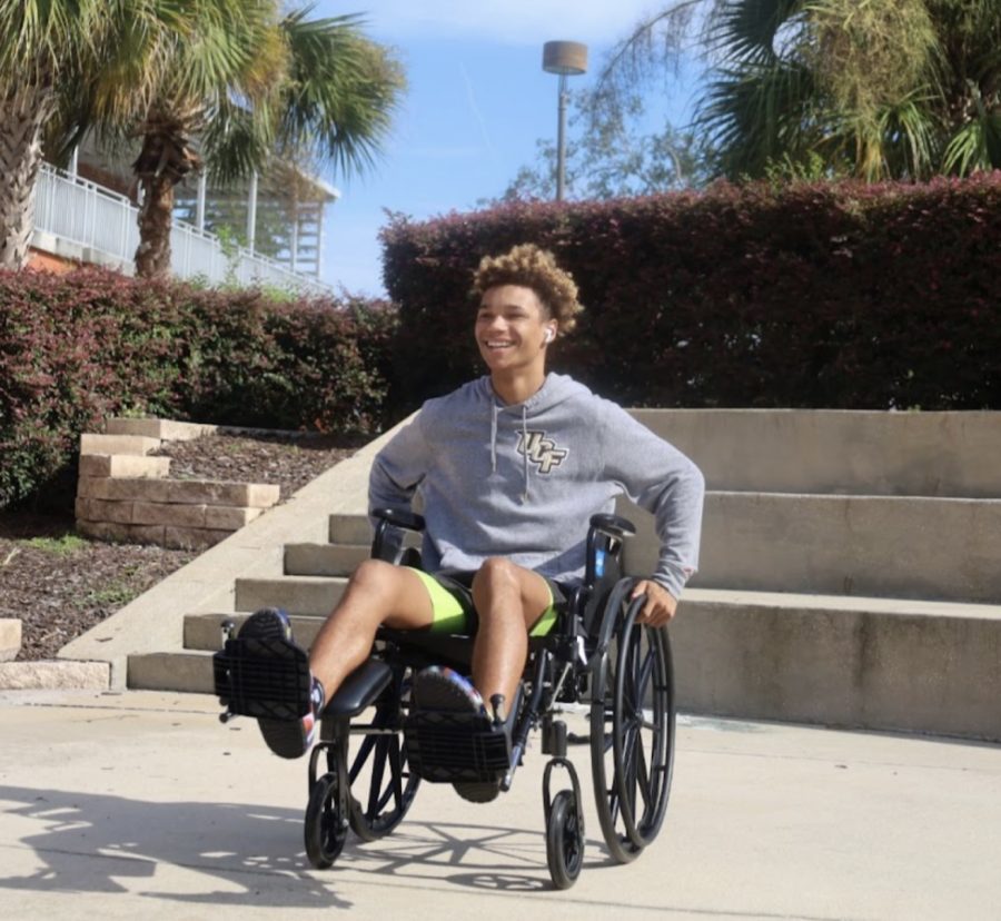 JJ Carbon comes back to school after not being able to come for the first two weeks. Carbon was in a car accident that led him to have multiple serious injuries.