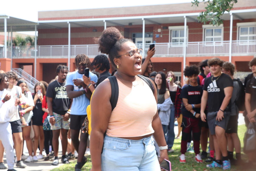 Senior Ciara Bibbs passionately addresses Hagerty students at the walkout. The walkout was peacefully protesting gun violence after a recent shooting at The Covenant School in Nashville.  