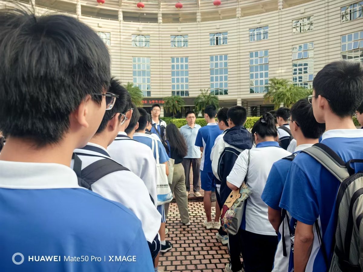 Saturday morning, students are just about to be released back to home. The will return to school Sunday afternoon. Photo taken by Zheng Liu, Chinese student.